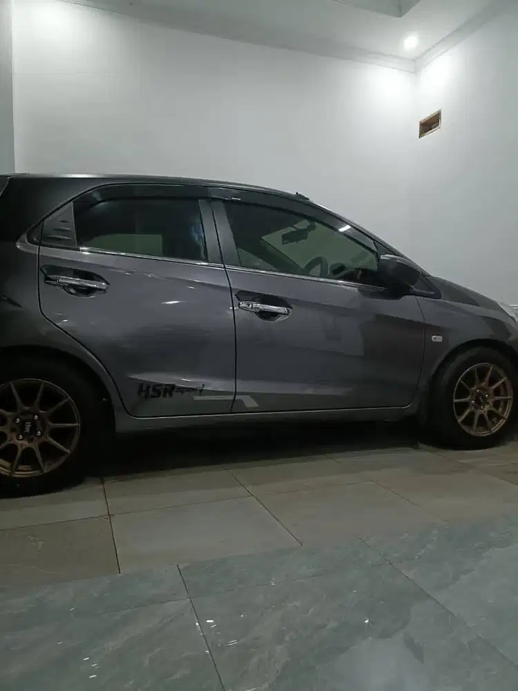 Di jual honda brio s mt 2017