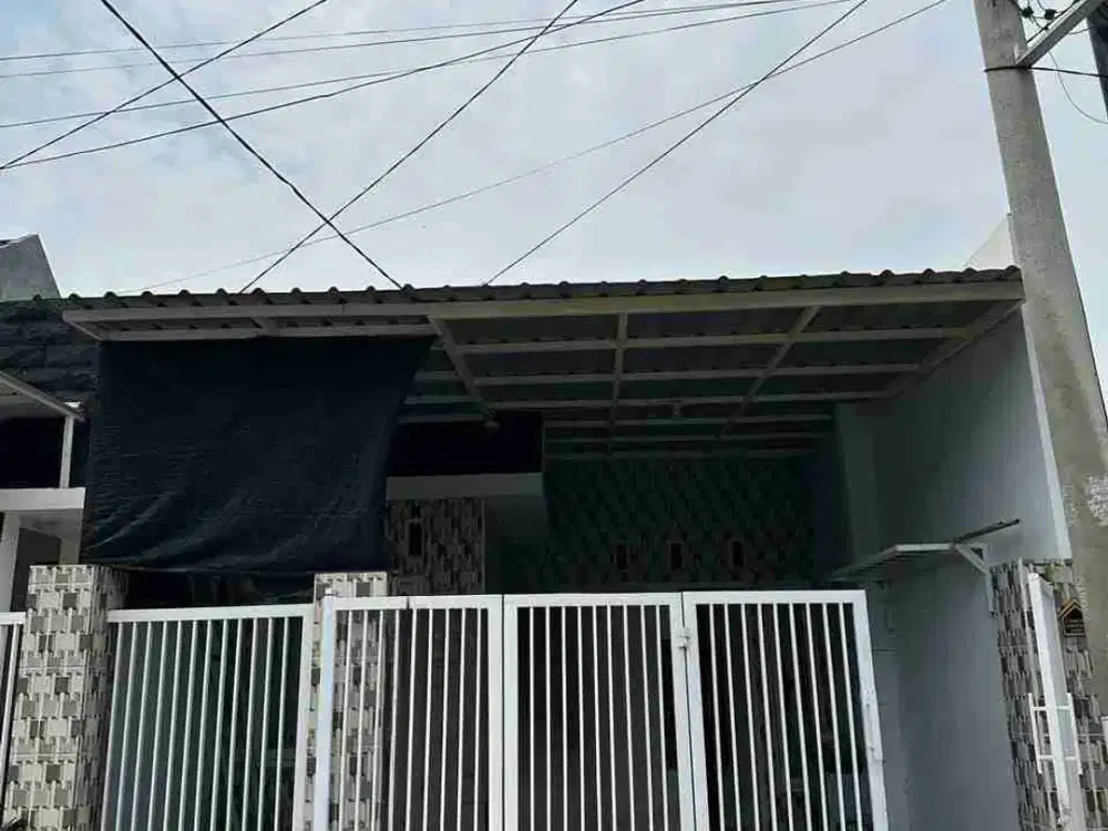 ‼️LANGKA,MURAH‼️Rumah di Perum Kebraon Surabaya.