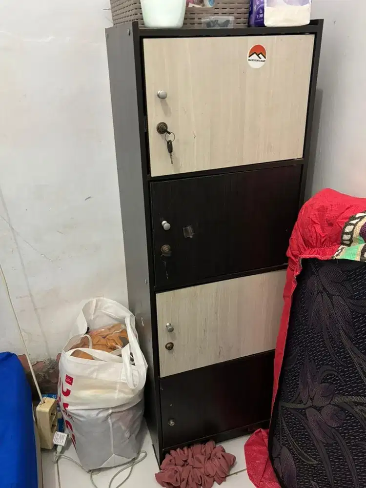 Dijual Lemari Kayu 4 tinggkat