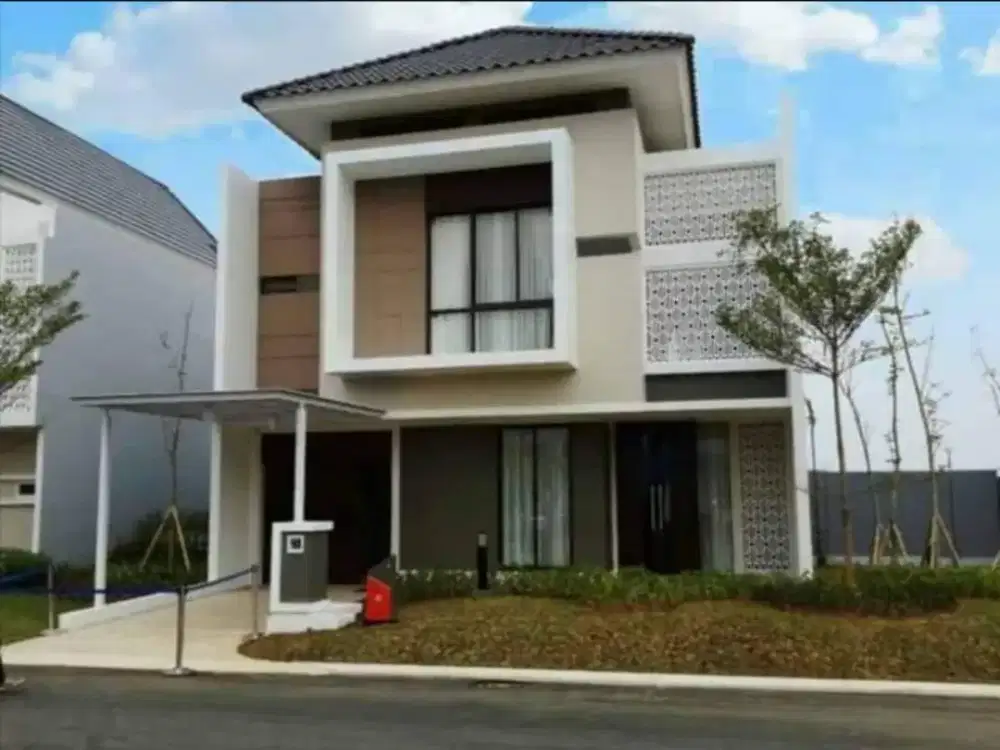 Rumah mewah samping taman bumirejo Banyumanik