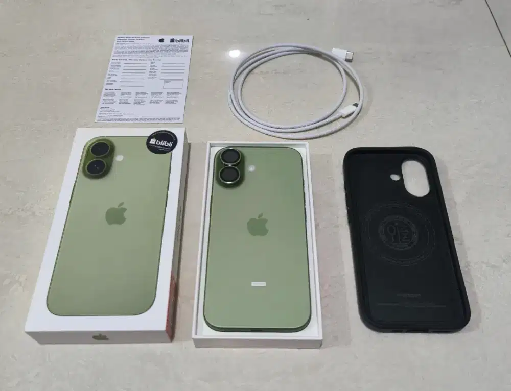 WTS iPhone 17 basic 512 GB fullset, no minus, likenew