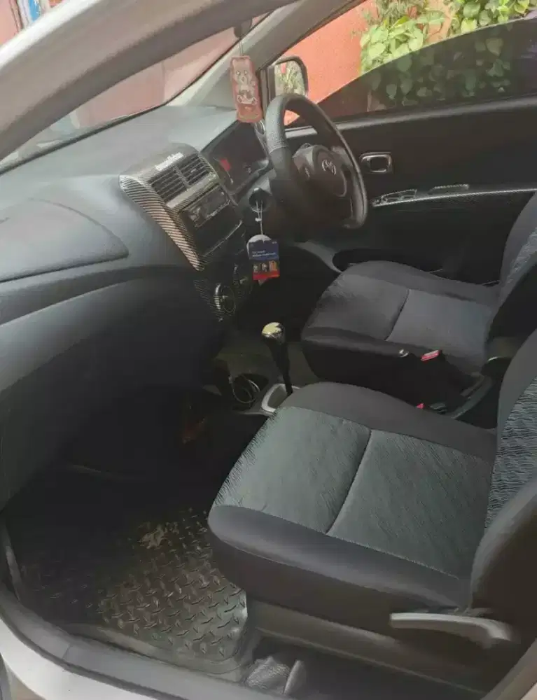 DIJUAL CEEPPAT , Toyota Agya G Metic 2014 ( MOBIL SIAP PAKAI ).