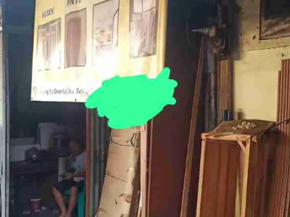 Disewa kusen kitchen set di sebelah rumah dijual di  jalan sultan agung