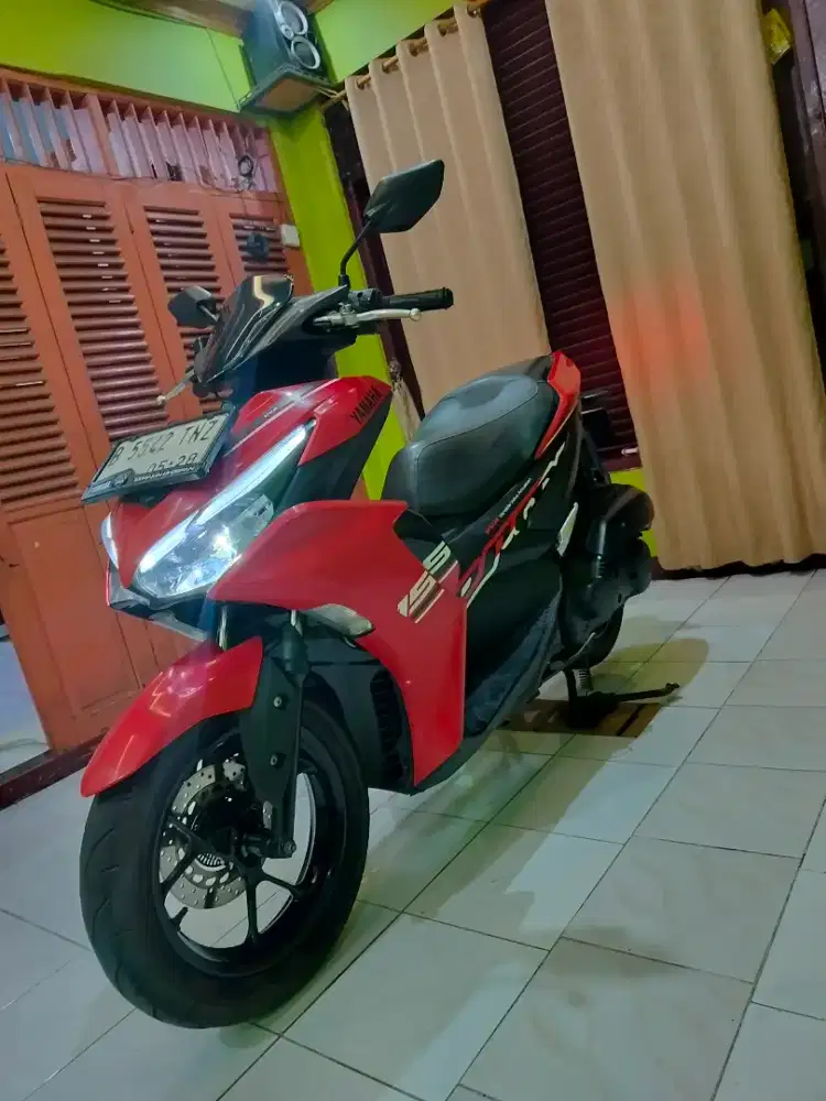 Yamaha aerox Conected pakean 2023 gres jarang pake BS TT
