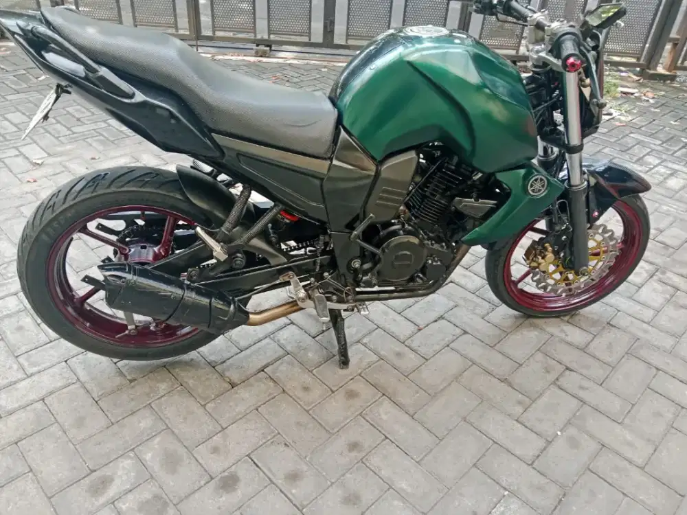 Byson 2013 mesin halus dan kering