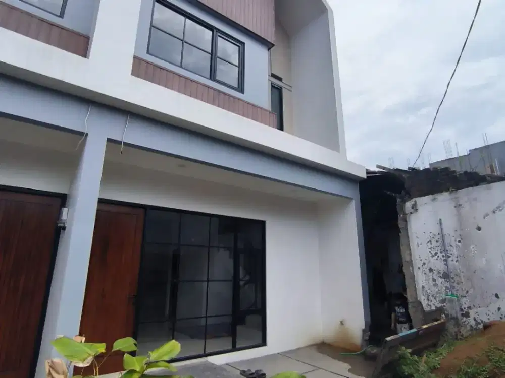 Rumah Baru Siap Huni di Sukamenak