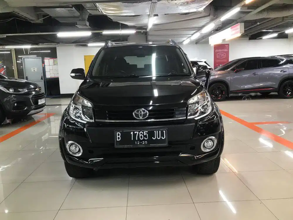 Toyota Rush G 2015 at low km siap pakai