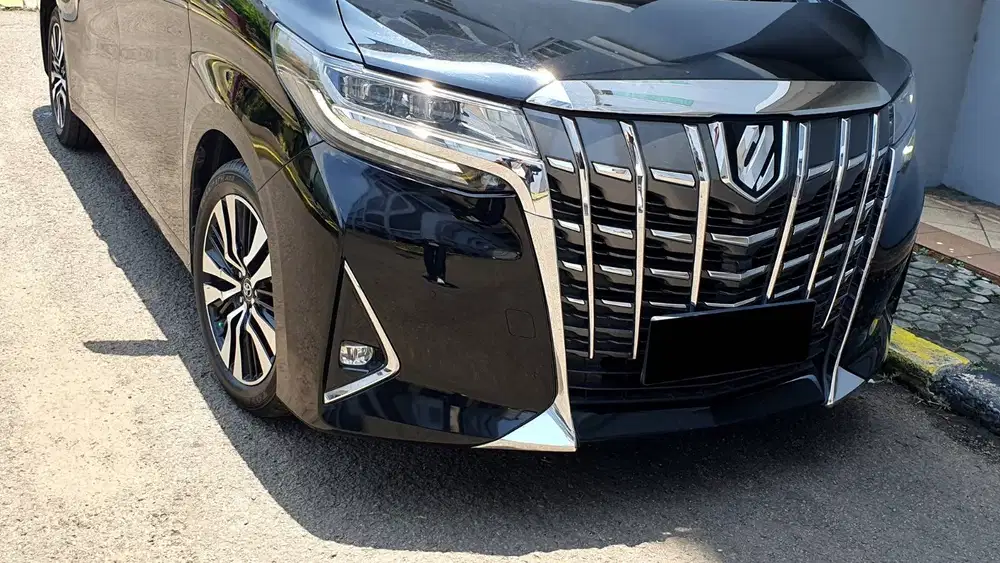 Toyota Alphard 2.5 G AT Pilot Seat 2018 Low KM Record Like New