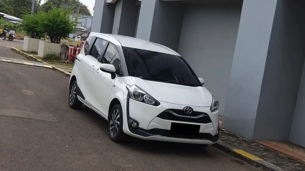 Toyota Sienta 2021 Bensin