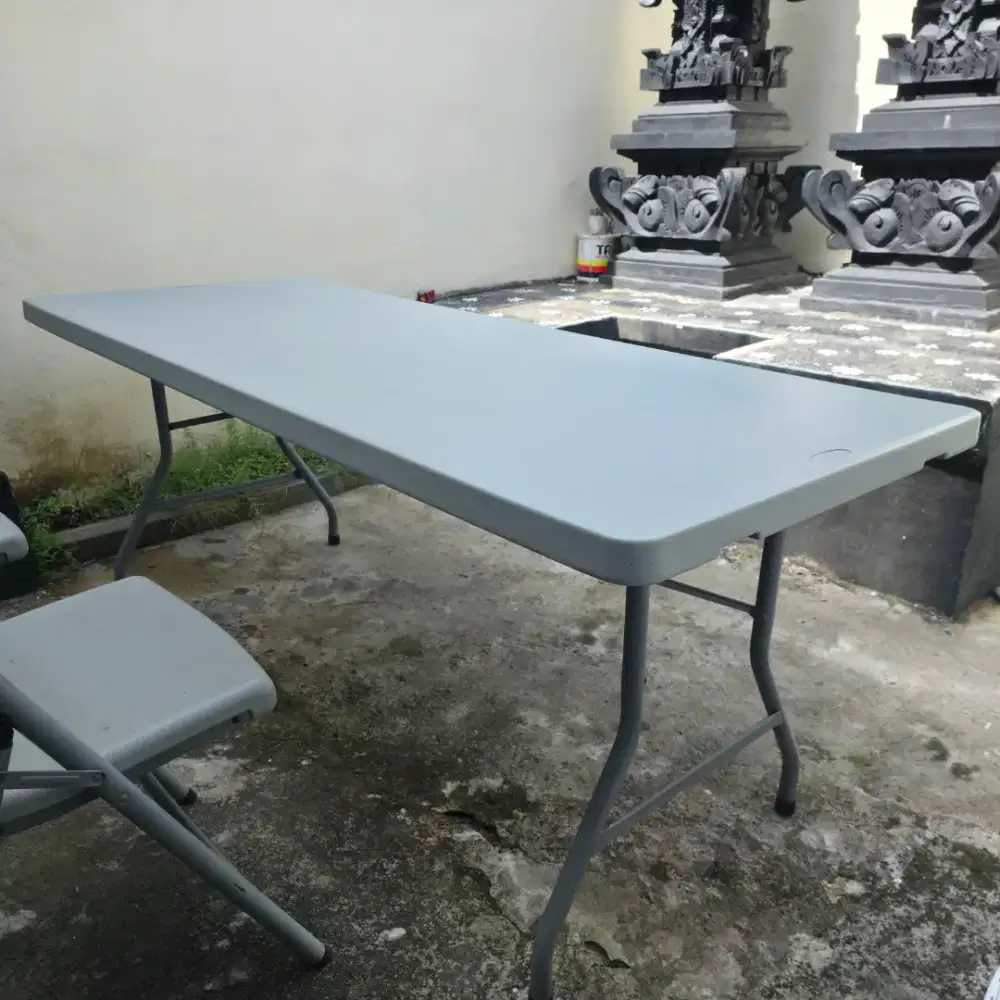 Meja Outdoor Informa (meja+ 4 Bangku)