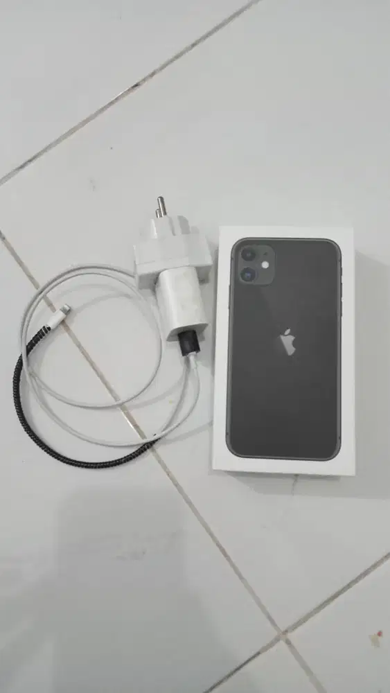 Jual Iphone 11 128Gb mulus full set seken