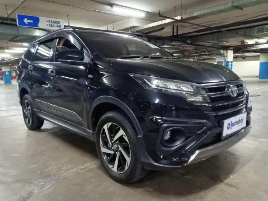 DP RENDAH - Toyota Rush 1.5 GR Sport Bensin-AT 2022 SRKI