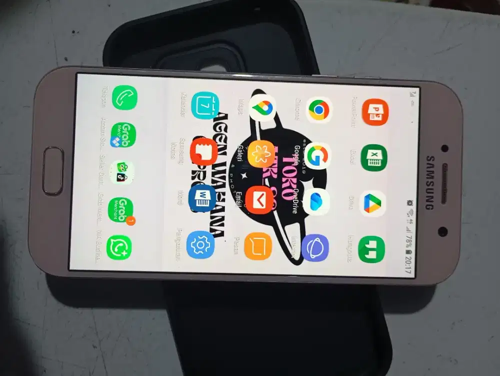 Samsung A5(2017) ram 3/32 gb