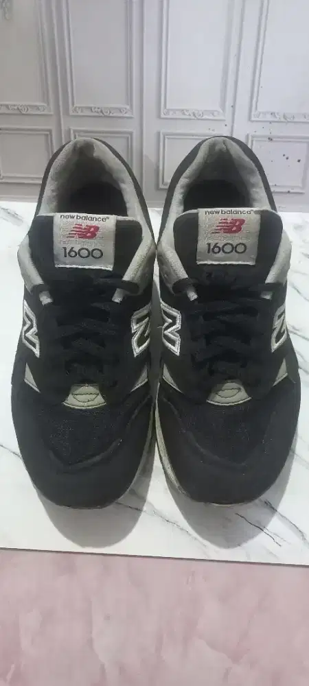 SEPATU NB 1600 ABZORB