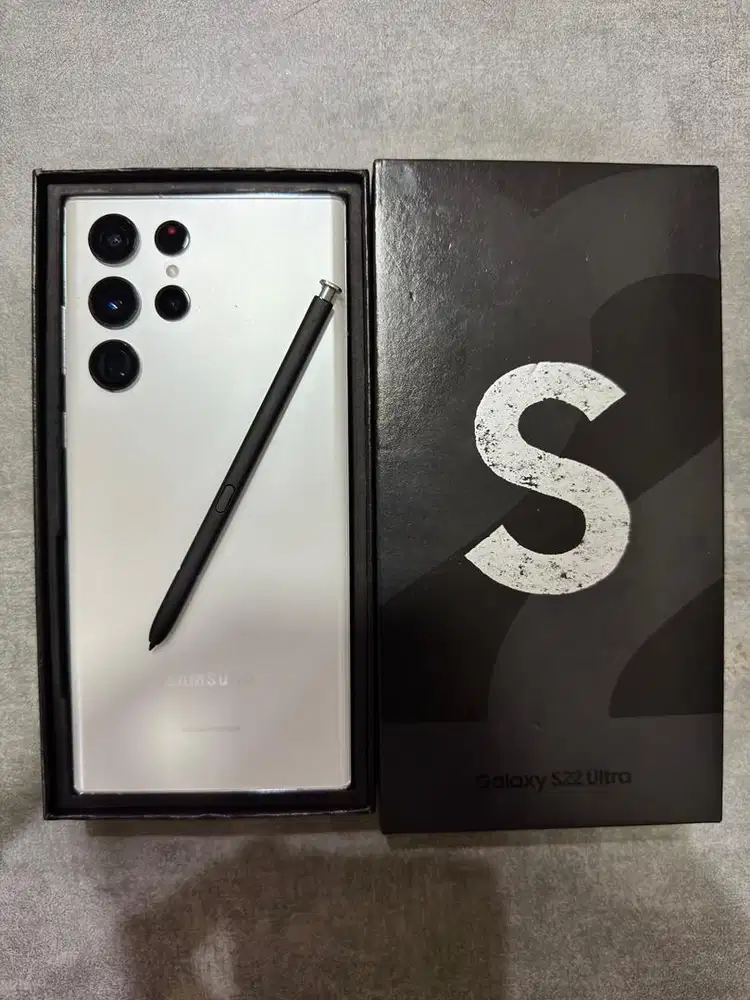 SAMSUNG GALAXY S22 ULTRA White 12/256GB (SEIN)