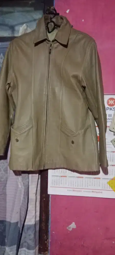 Jaket kulit sz m