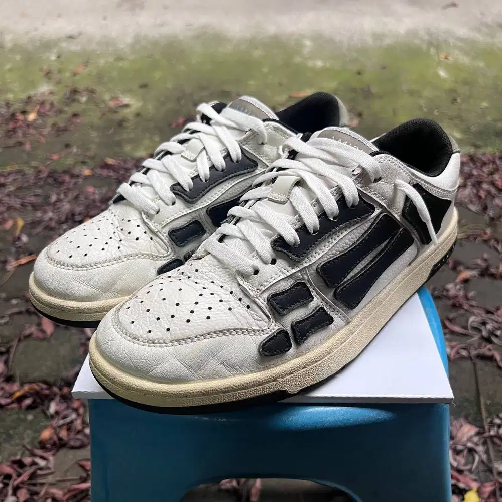 AMIRI Skel Top Low White Black