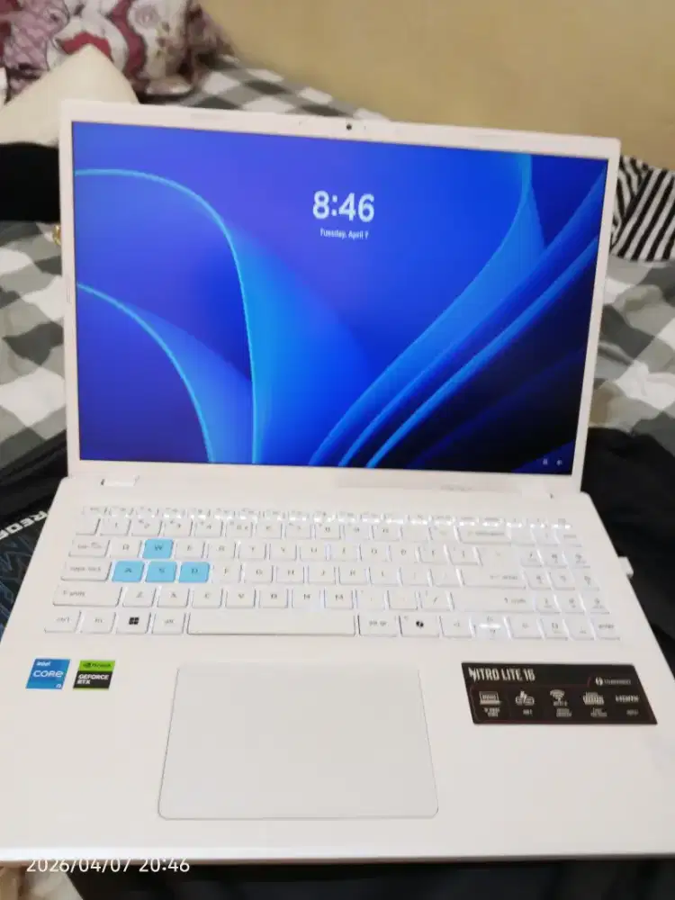 Acer Nitro Lite 16 RTX 4050