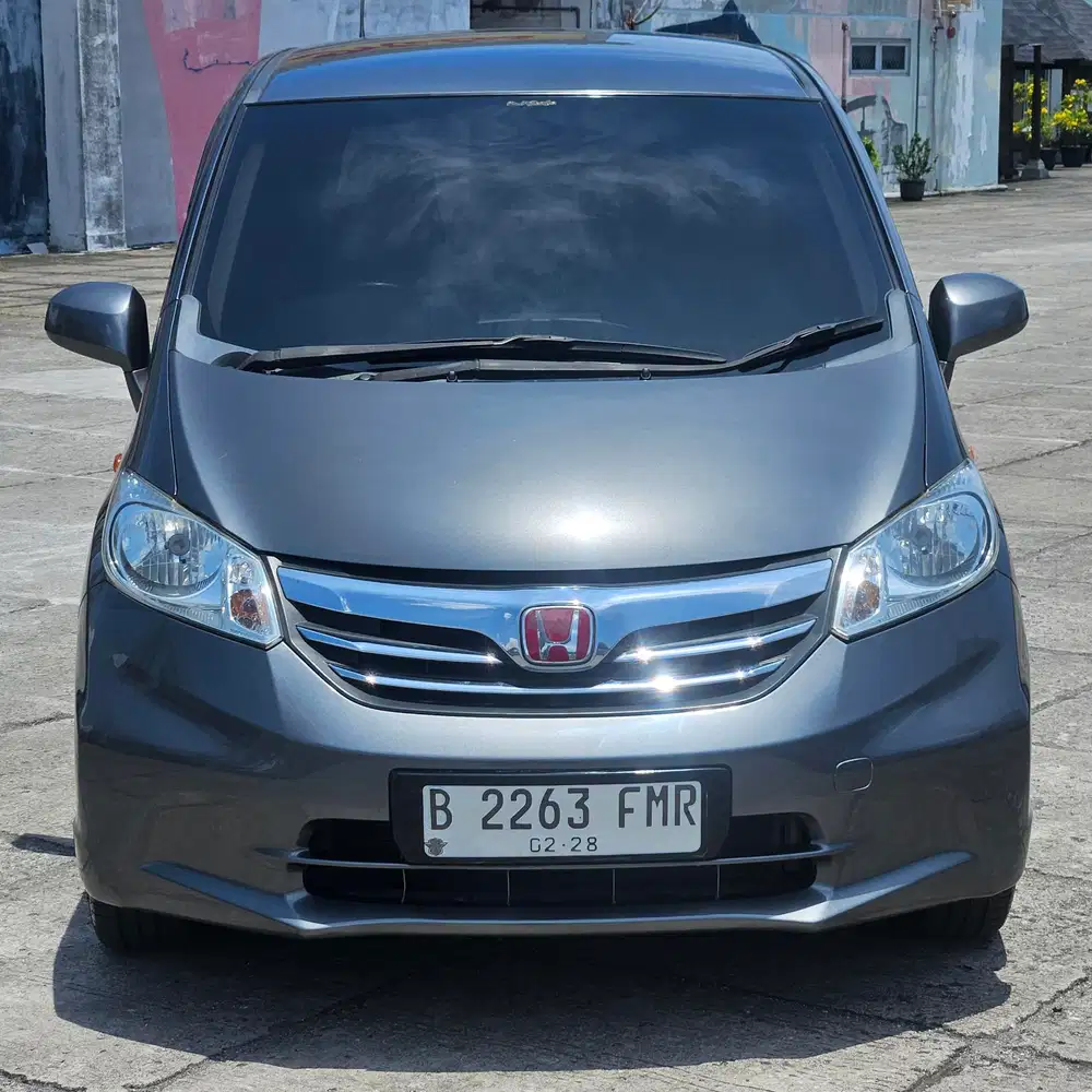 Honda Freed 2013 Bensin