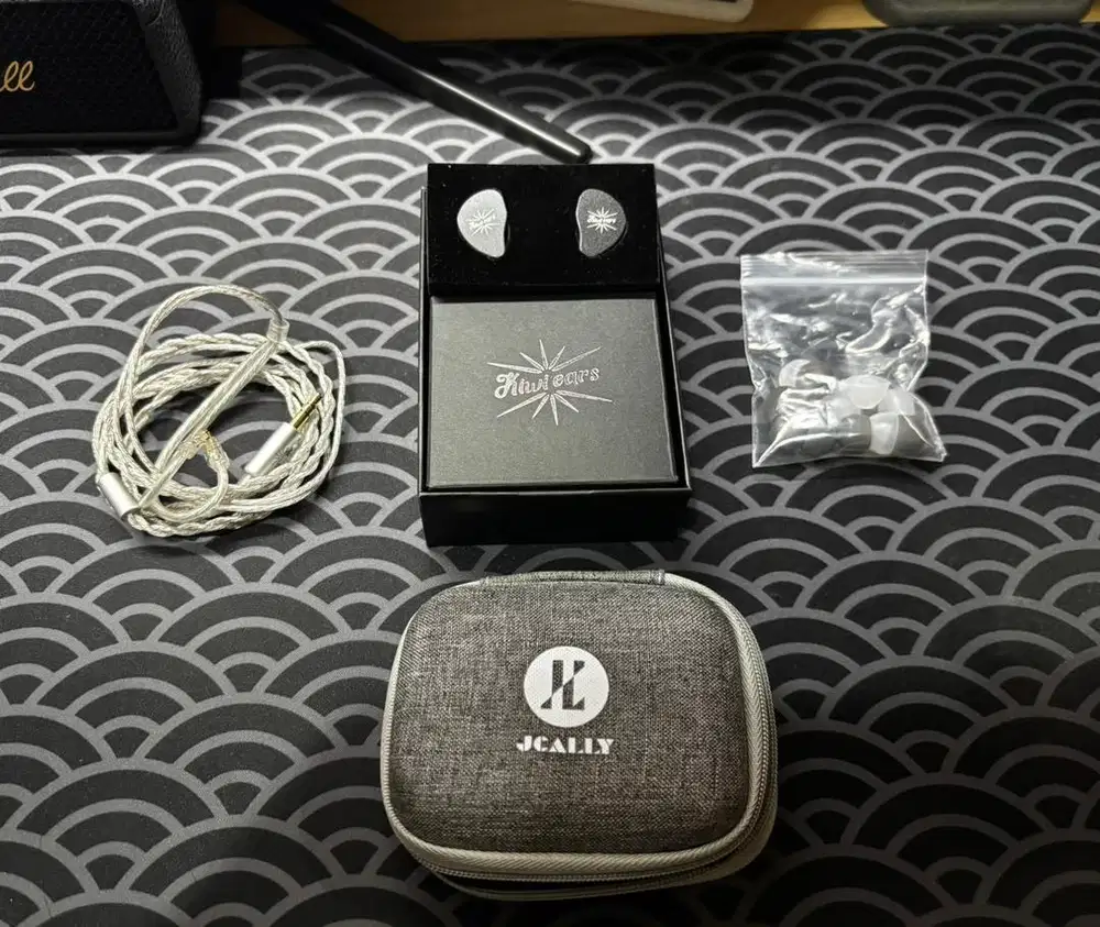 Kiwi Ears Belle Earphone 10mm DLC Dynamic Driver In Ear Monitor IEM