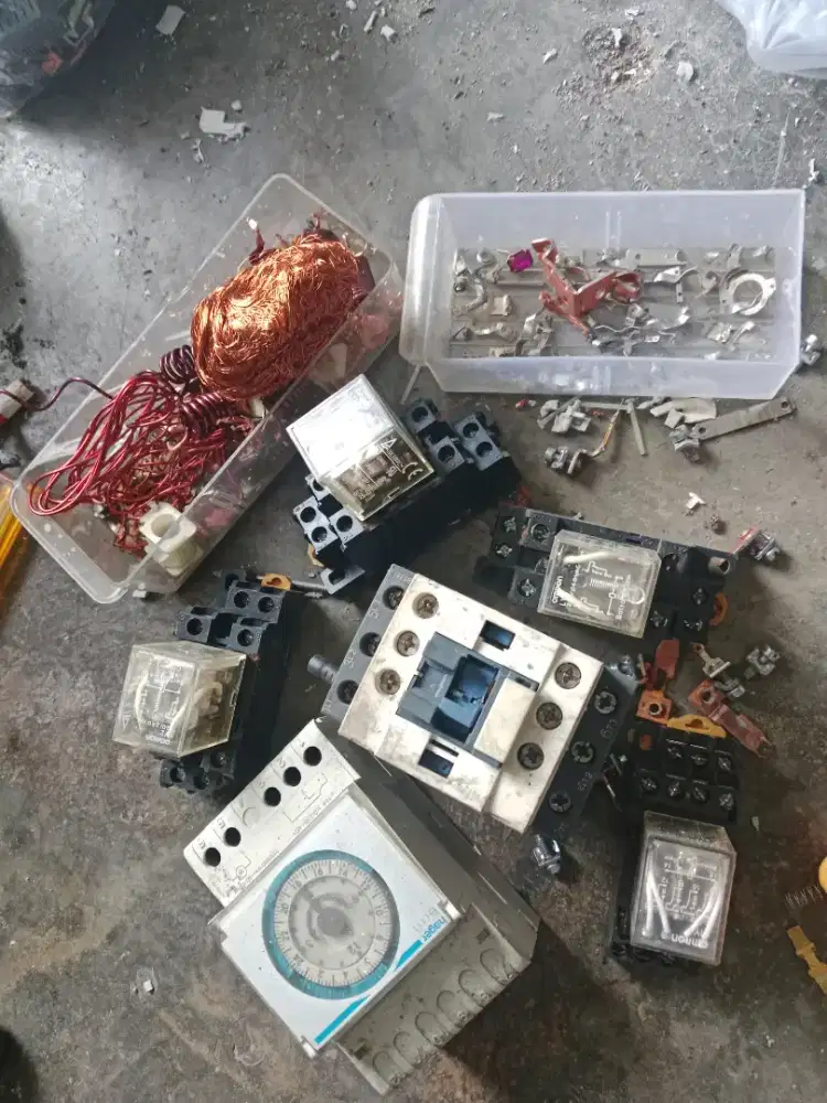 Kita Beli alat alat Listrik Rusak yang Sudah Tidak Terpakai