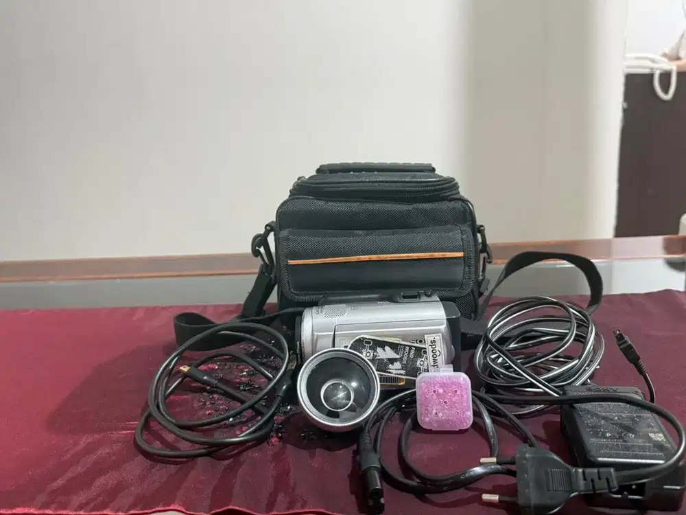 handycam sony SR47