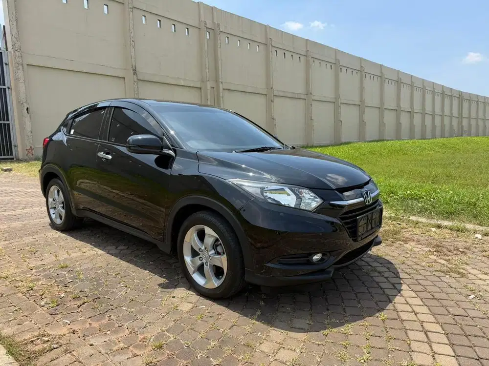 BEST CONDITION!! Honda HRV E 1.5 CVT 2018
