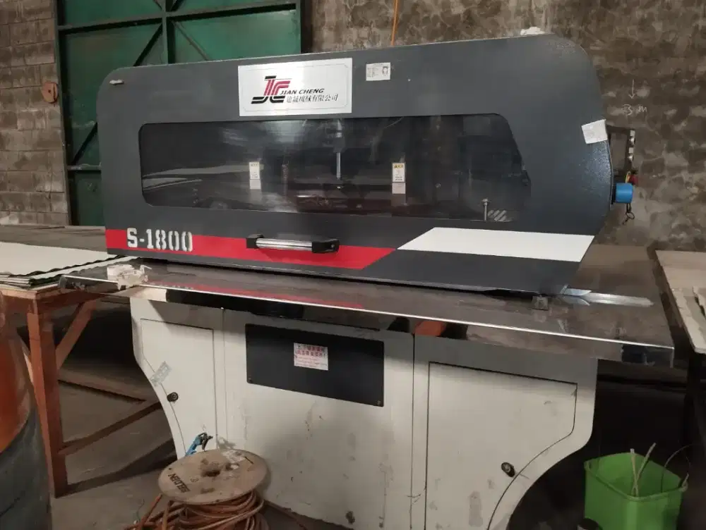 Mesin Jahit u/ Vinner