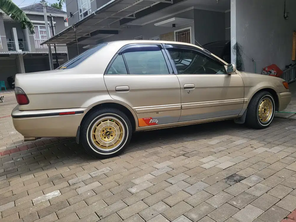 Toyota Soluna 2000 Bensin