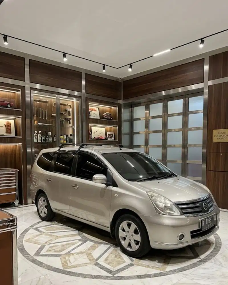 Nissan Grand livina 2008 Bensin