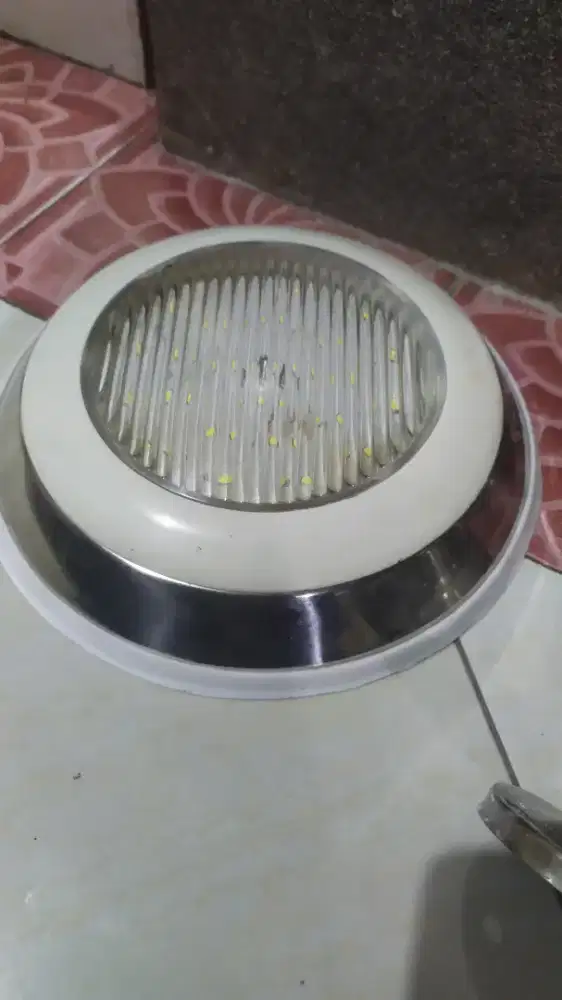 Jual lampu kolam