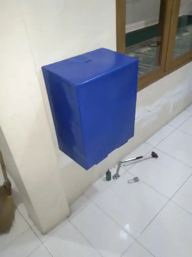 Kotak infak plat besi