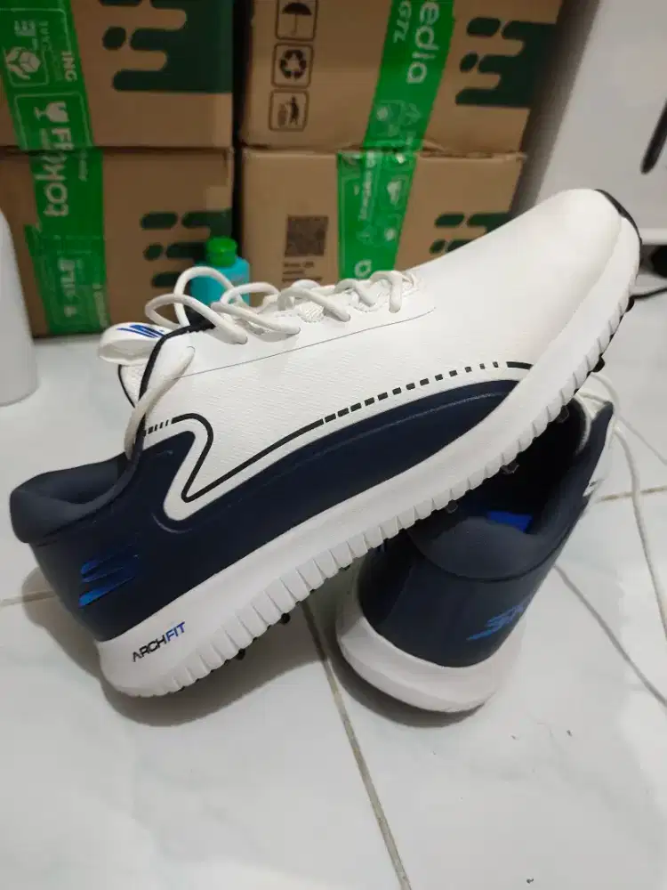 Sepatu Skechers