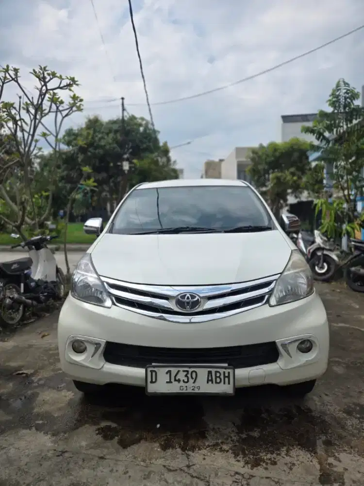 Avanza G 1.3 Matic Airbag 2013
Pajak panjang surat2 lengkap