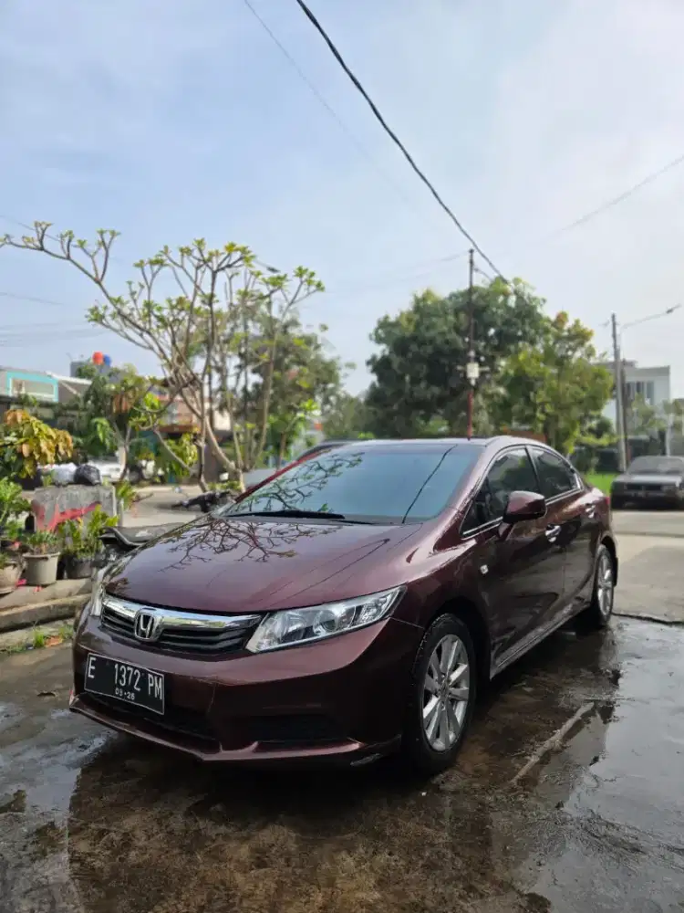 Civic FB2 1.8 Matic 2012
Pajak panjang surat2 lengkap plat E