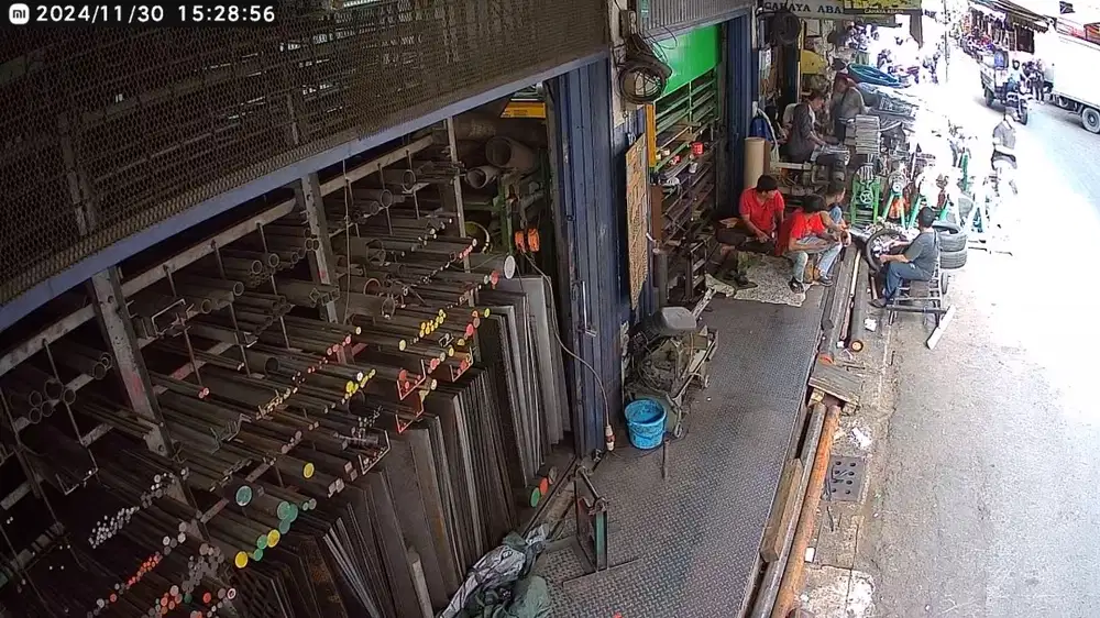 Supir truk engkel - lokasi glodok