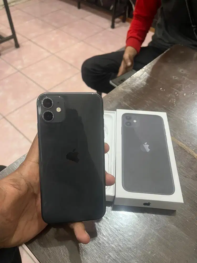 iphone 11 64gb inter