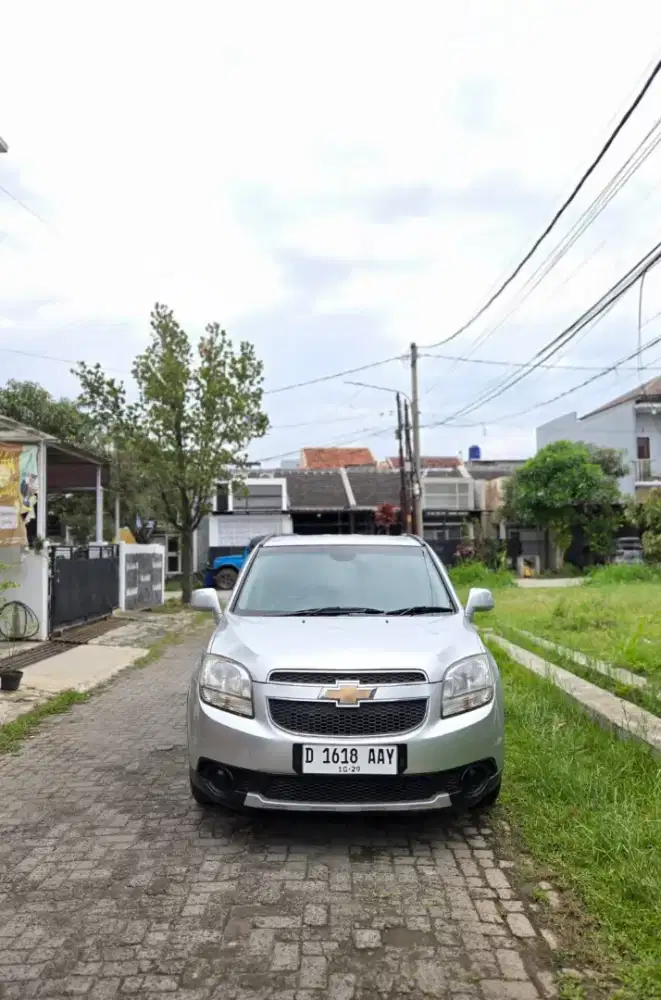 Chevy Orlando 1.8 Matic 2012
Kondisi sangat bagus
Body super mulus
