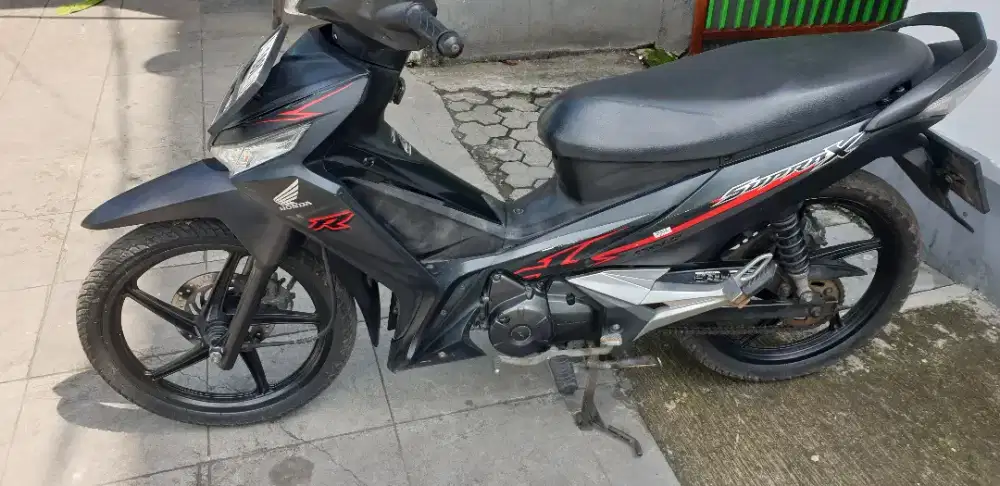 Supra X 125 th 2018 mulus pool pjk baru