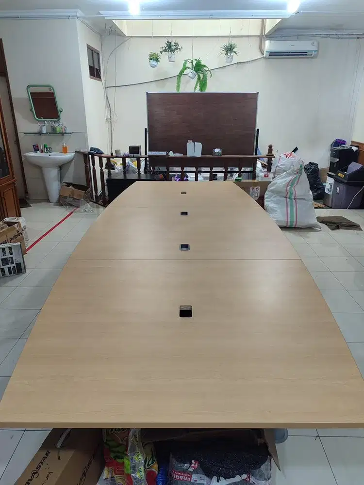 Meja Meeting / Meja Kantor (142 x 59cm)