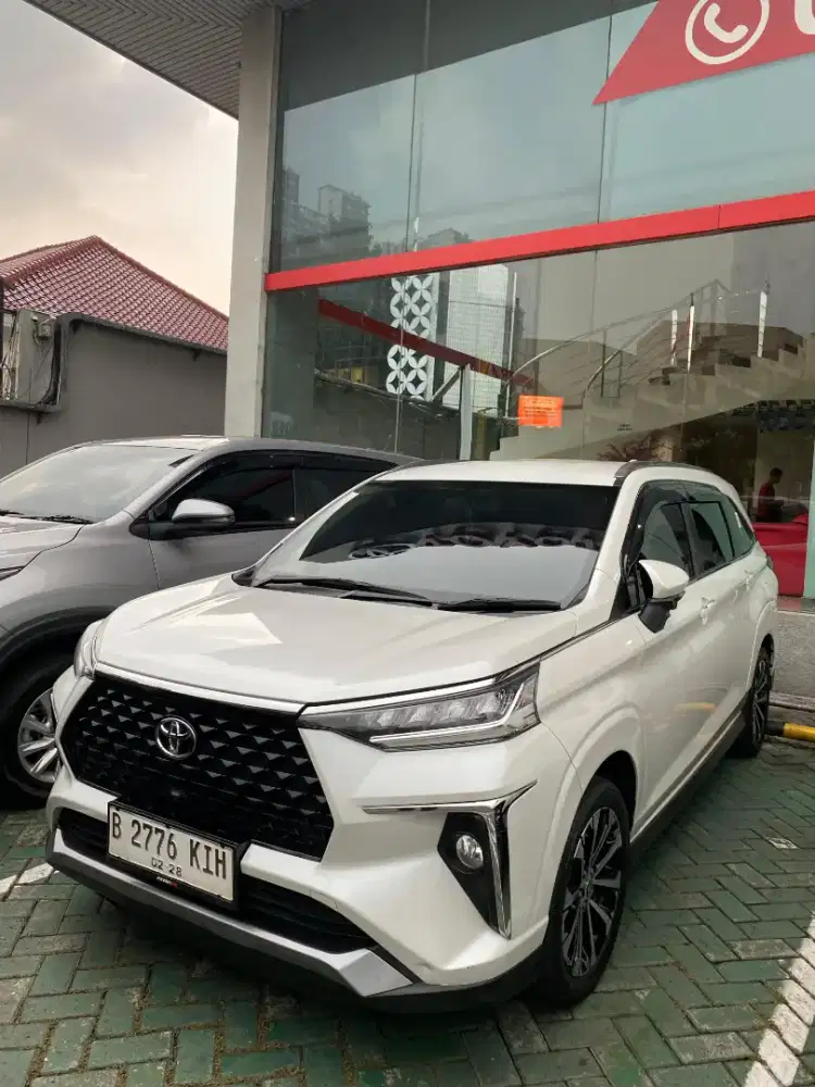 Avanza Veloz Q 1.5 CVT Cash