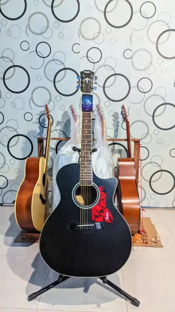 Gitar Akustik Taylor High Quality Baru
