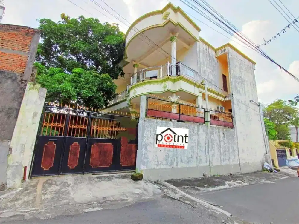 Rumah Mewah 2Lt Bagus Tengah Kota Dekat ke RSUD Muwardi