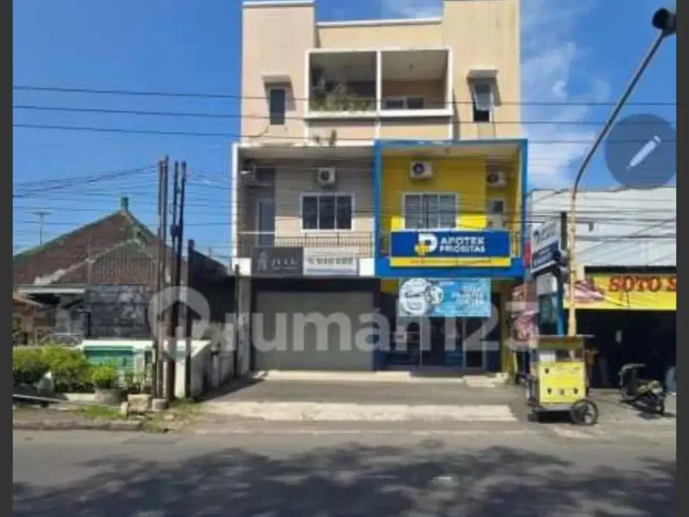 Dijual Ruko Strategis Pusat Kota Surakarta Luas 127m2