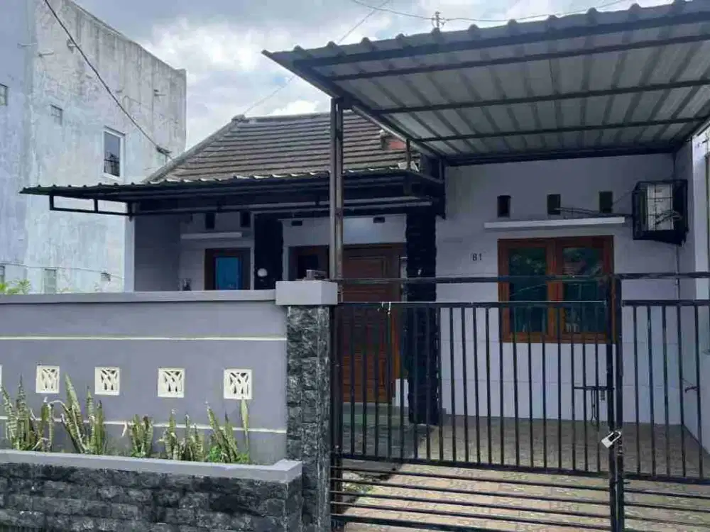 Rumah minimalis dekat jalan utama gito gati
