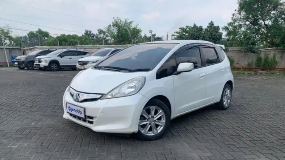 DP RENDAH Honda Jazz 1.5 S Bensin-AT 2014 FVF