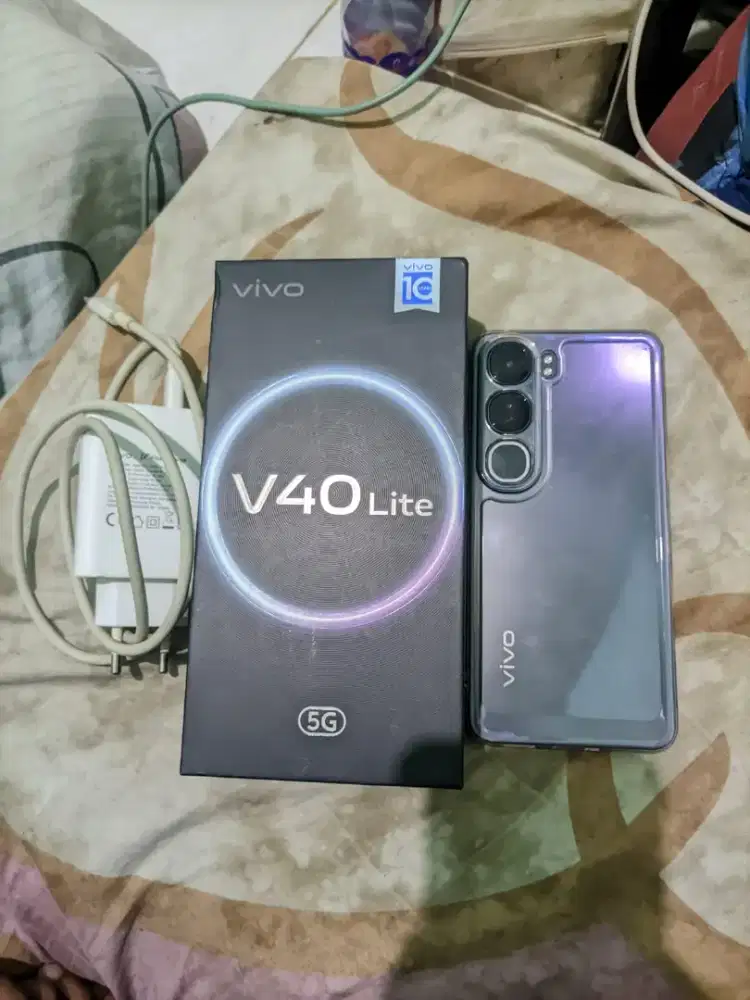 Vivo V40 Lite 5G 8/256 Fullset