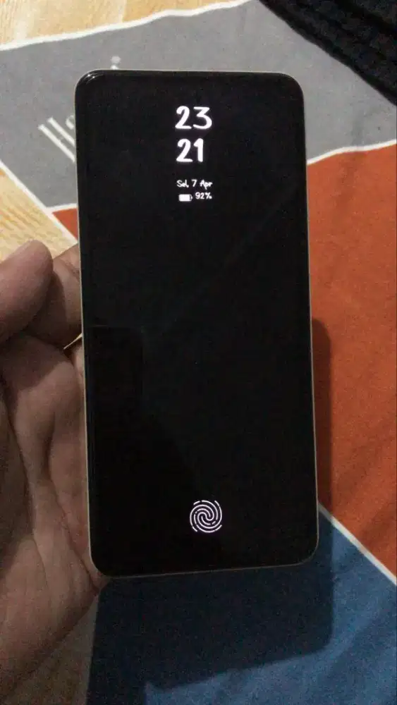 Dijual Santai Realme 12+