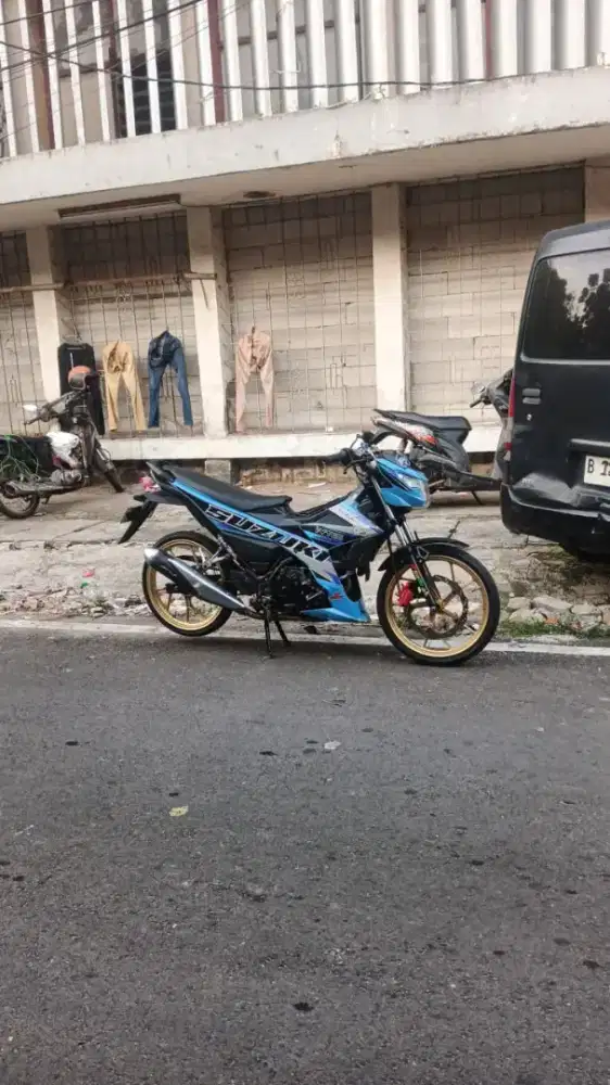 Suzuki Satria fufi