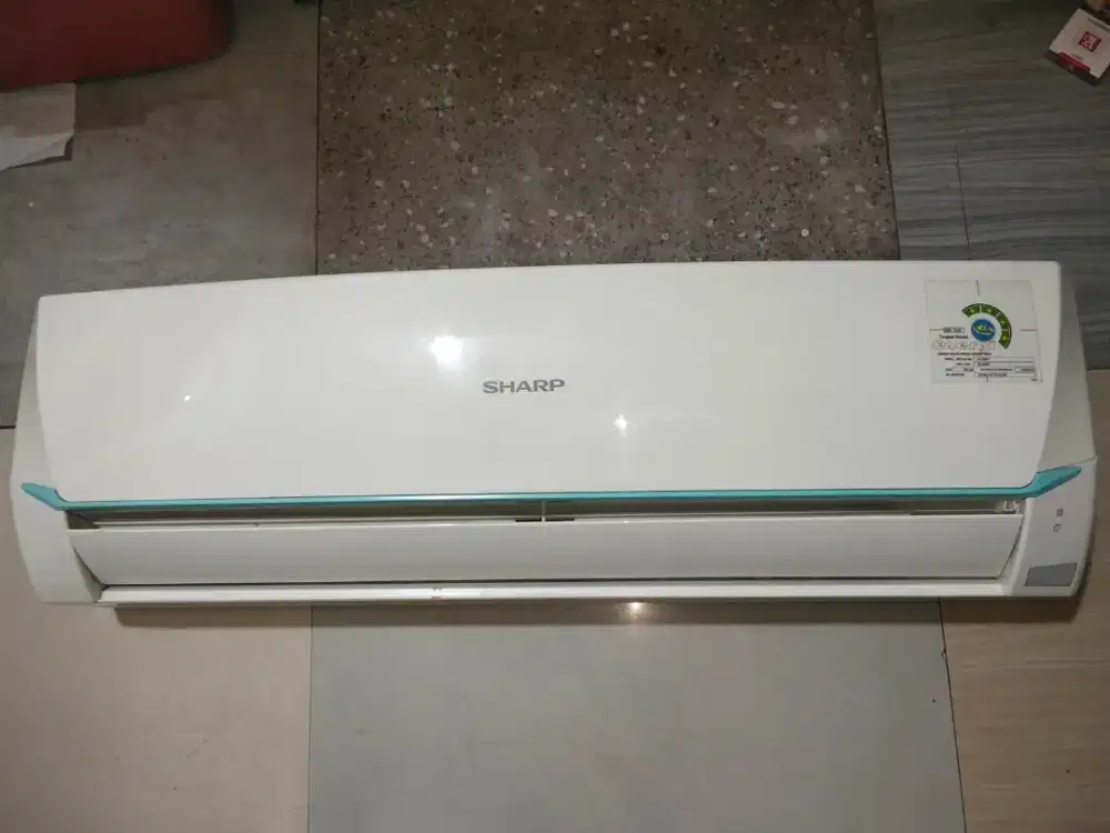Indor ac Sharp setengah pk kaya baru